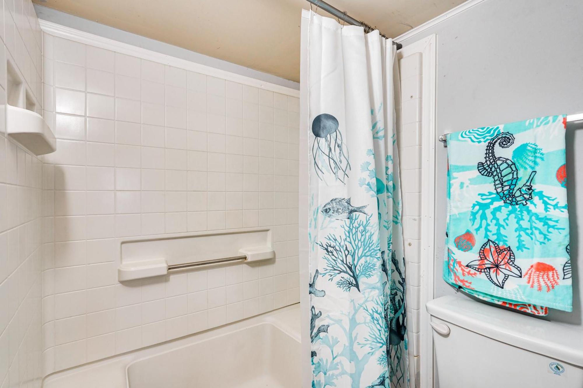 Lakefront Panama City Studio With Hot Tub Access Екстер'єр фото