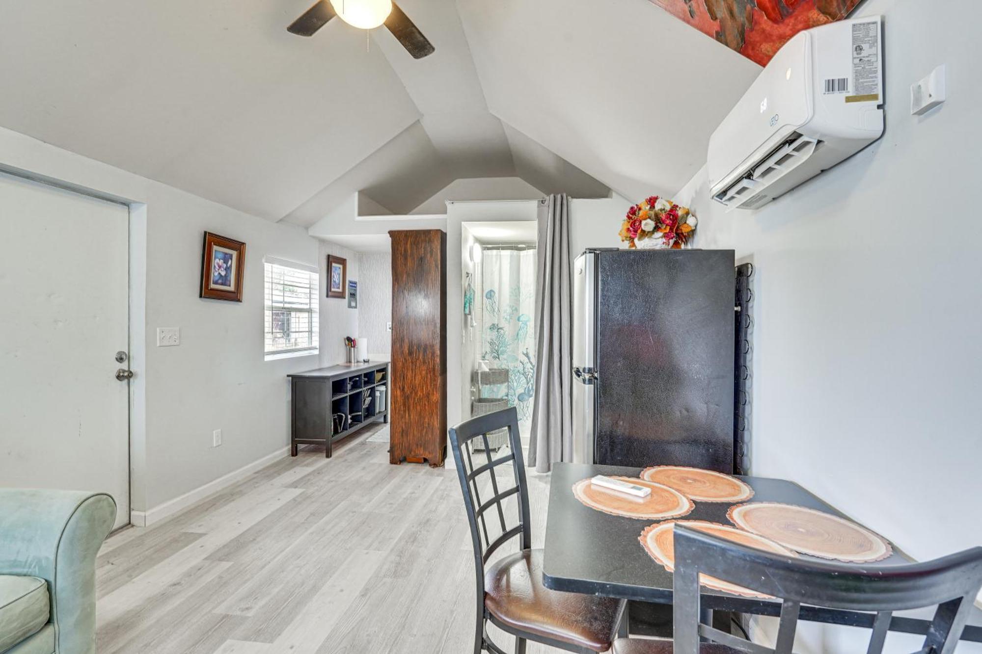 Lakefront Panama City Studio With Hot Tub Access Екстер'єр фото